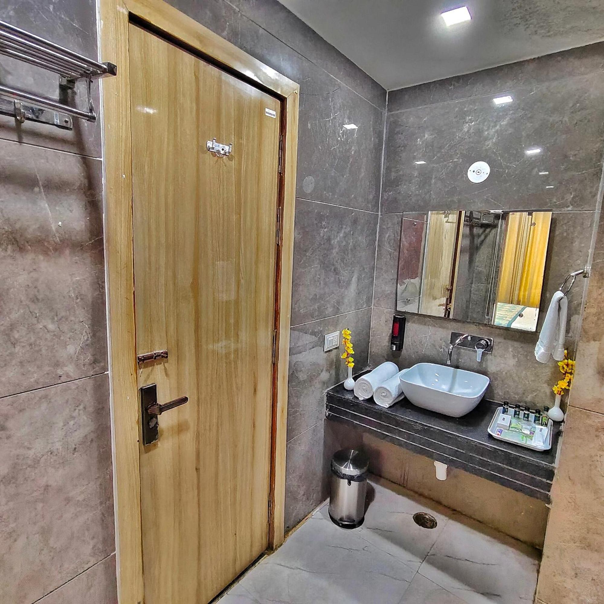 Rich Grand Hotel Agra  Zewnętrze zdjęcie