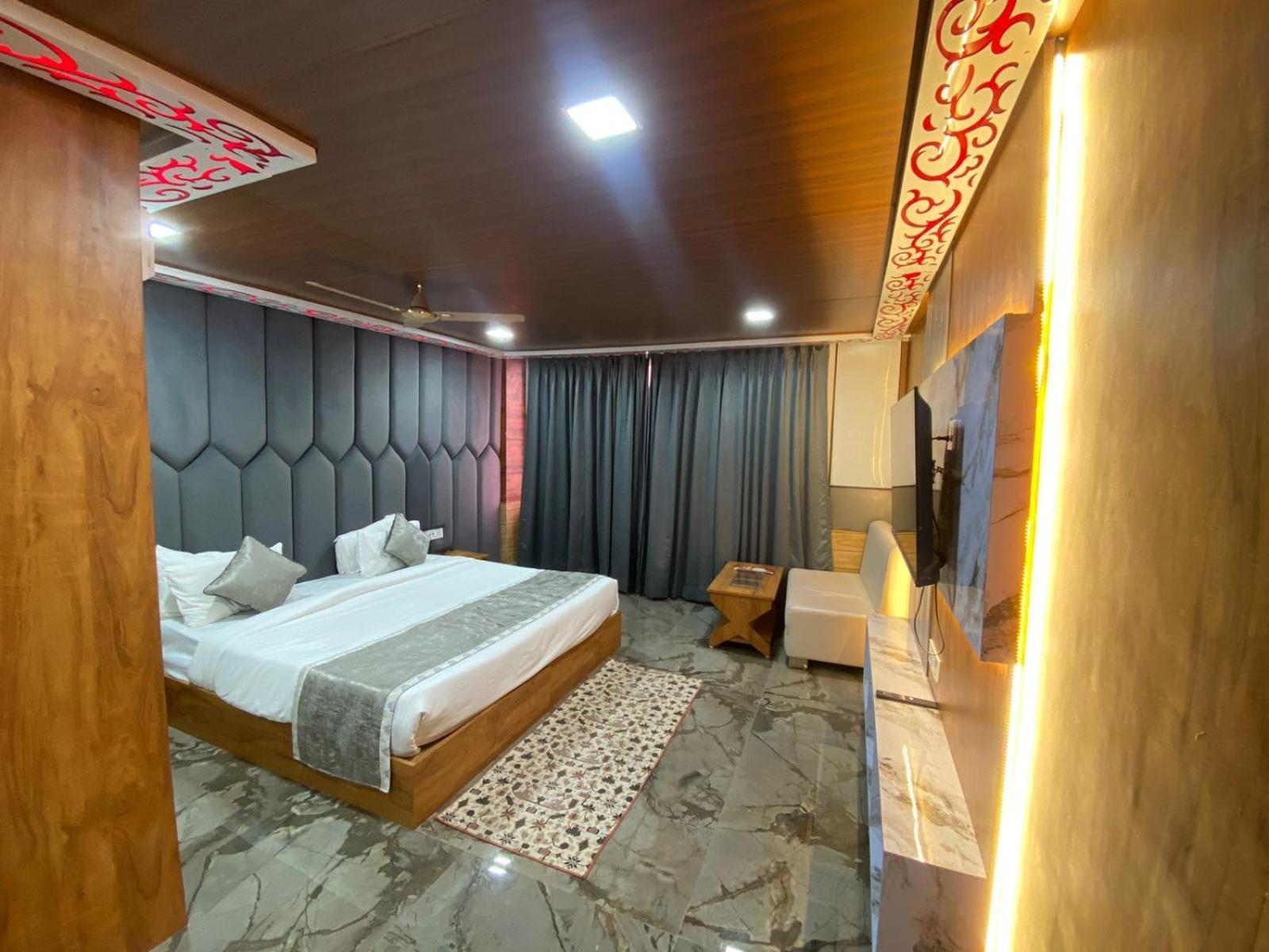Rich Grand Hotel Agra  Zewnętrze zdjęcie